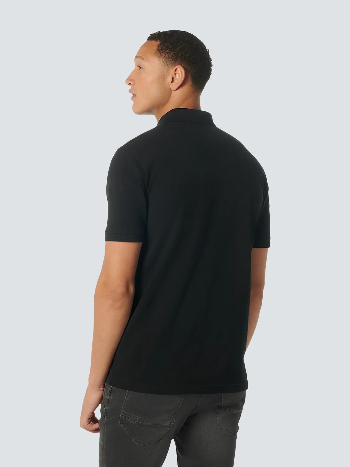 Polo Pique Teinté dans la masse | Black – Image 3