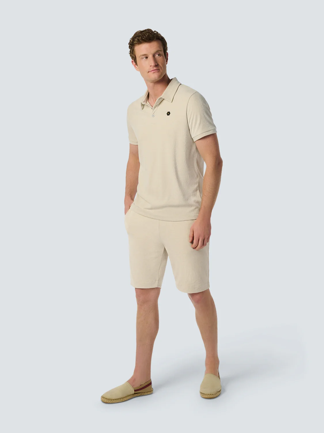 Polo neutre pour hommes en tissu éponge doux | Cement – Image 4
