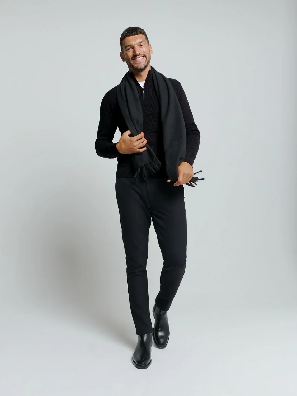 Pull semi-zippé de luxe en jacquard solide : Élégant et confortable | Black – Image 4